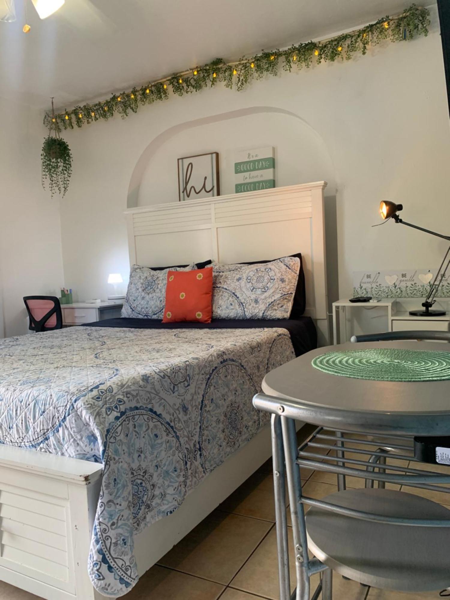 Mini Studio: 10 min/Siesta Key/Private entrance/ Sarasota Esterno foto